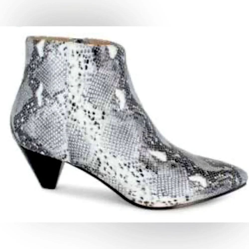 Nanette Lepore classic snakeskin print pointy toe kitten heel ankle booties